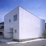 ARATA HOUSE O