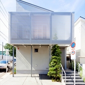 L-House