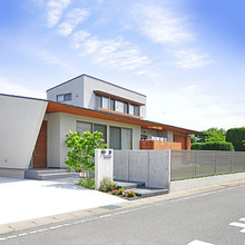 K-HOUSE