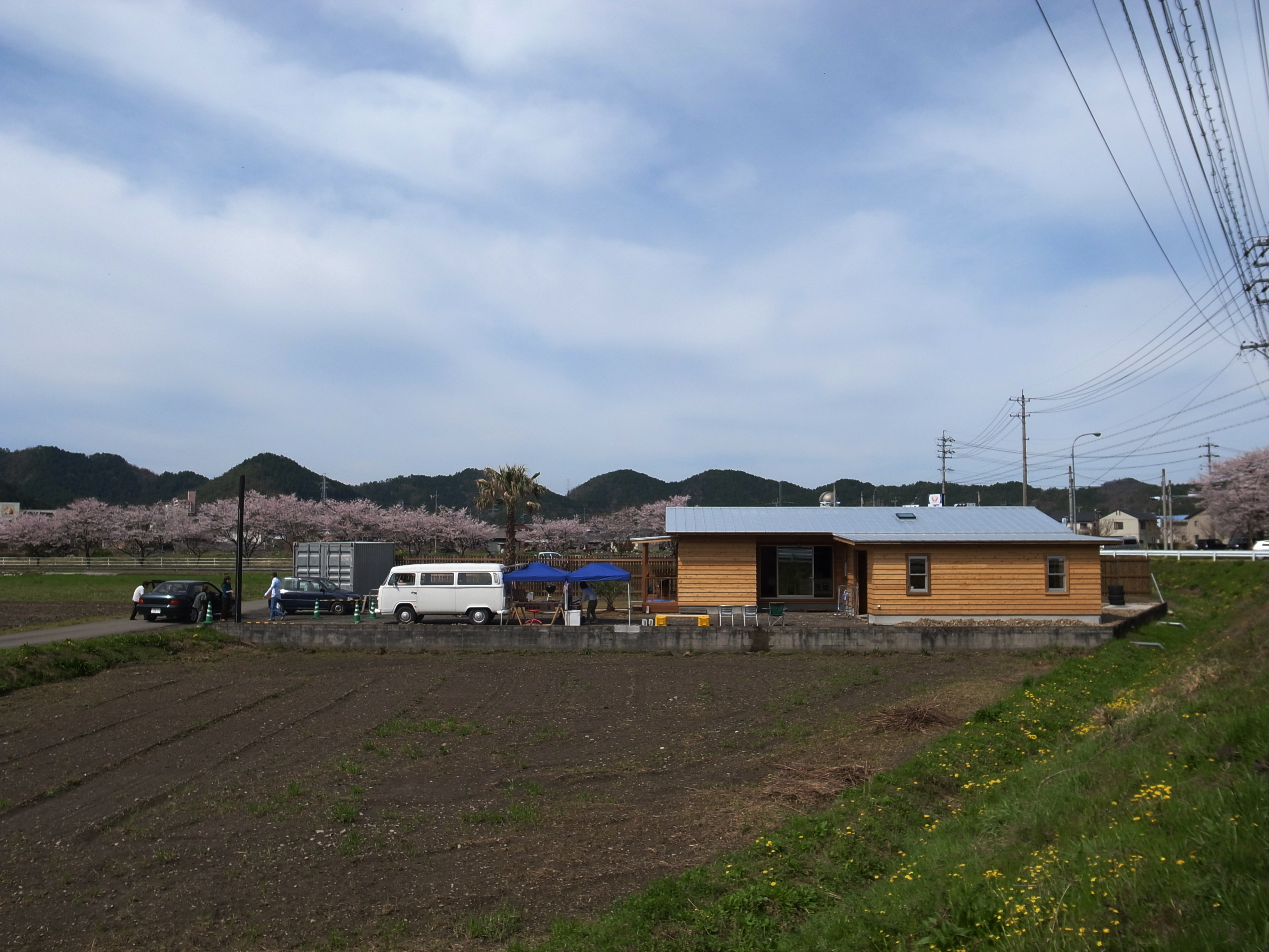 平屋と愛車